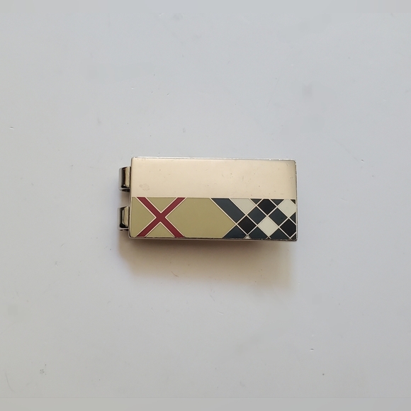 SALE)Burberry Nova Check Silver Tone Money Clip